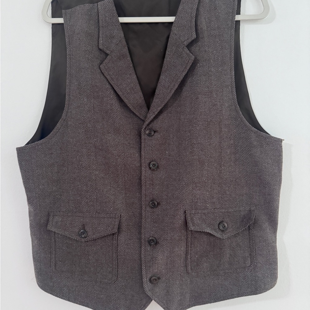 Joseph Abboud Brown and Gray Herringbone Vest